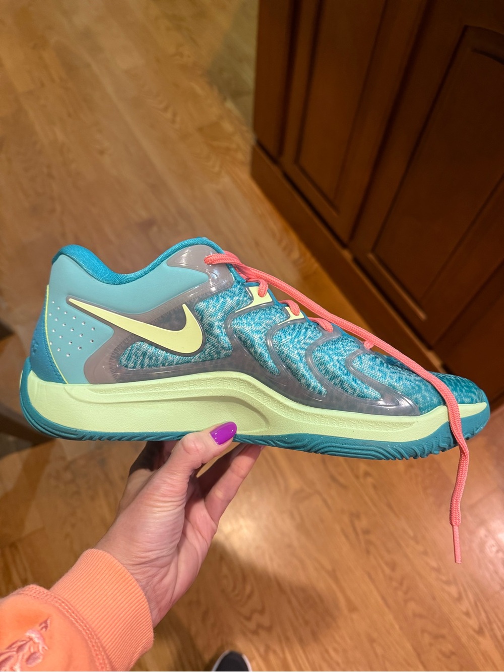 Nike Jonquel Jones x KD 17 'Bahamas' Mens Size 9.5 Basketball Shoes HV1945-300